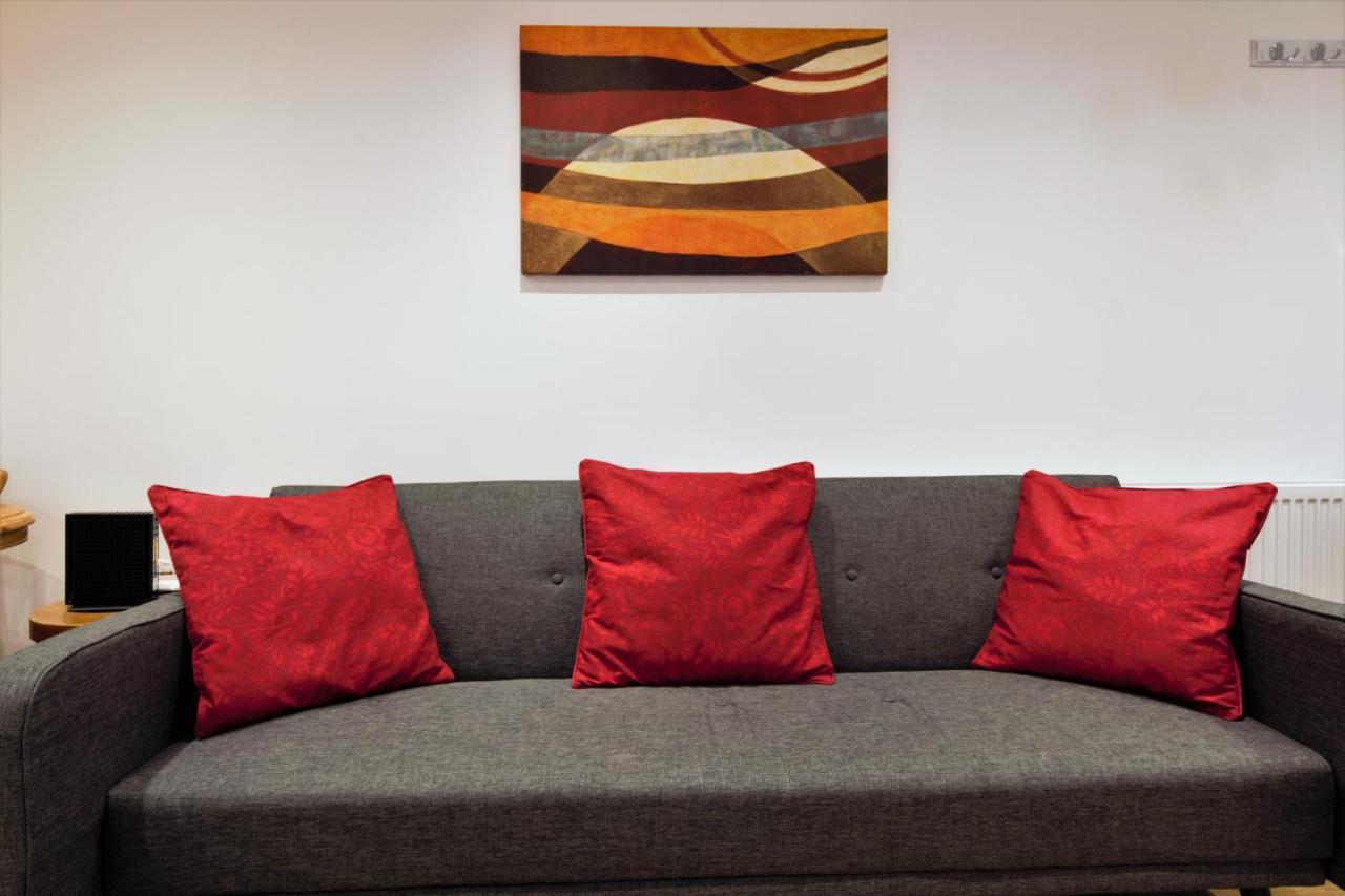 Stylish 2 Bedroom Apartment In The Heart Of Greenwich 런던 외부 사진
