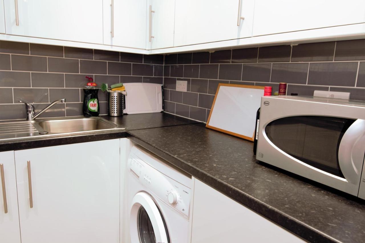 Stylish 2 Bedroom Apartment In The Heart Of Greenwich 런던 외부 사진