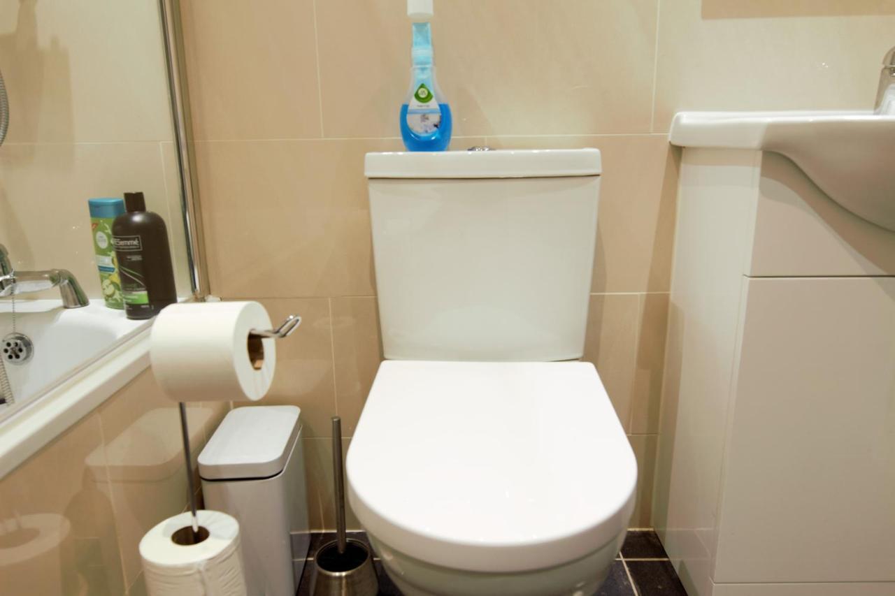 Stylish 2 Bedroom Apartment In The Heart Of Greenwich 런던 외부 사진